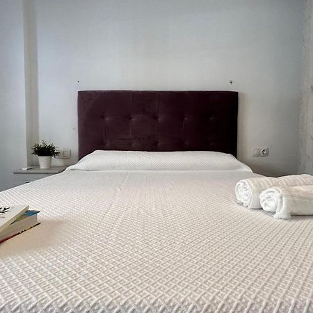 Albergue Piso Compartido Delyrent Acosta Jaén Exterior foto