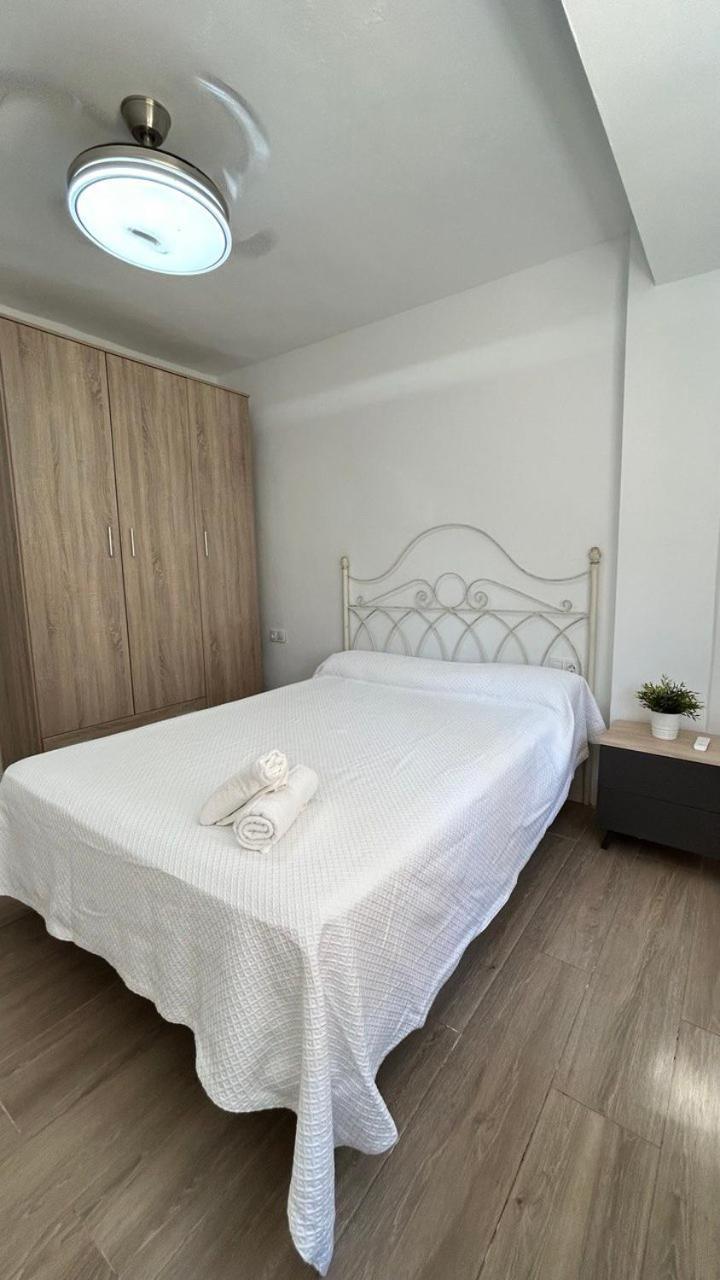 Albergue Piso Compartido Delyrent Acosta Jaén Exterior foto