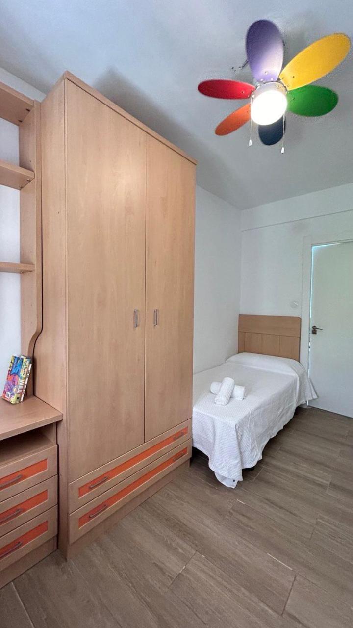 Albergue Piso Compartido Delyrent Acosta Jaén Exterior foto